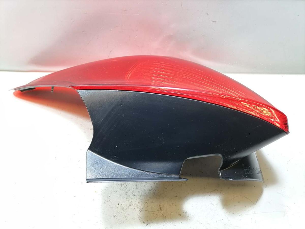 Ford Focus 3 original R&uuml;cklicht R&uuml;ckleuchte Schlussleuchte rechts Flie&szlig;heck Facelift Bj.2018